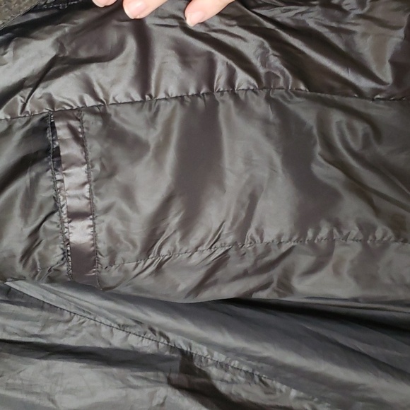 Lands End Down Filled Black Puffer Coat, Winter Coat, Women's Size MP 10-12. - Picture 11 of 12